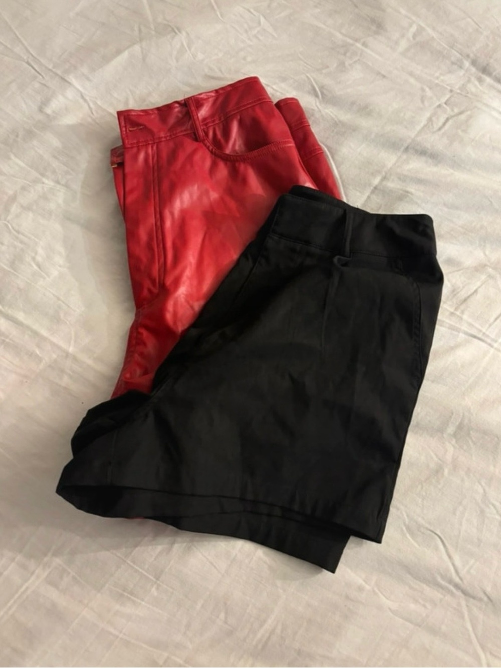 PrettyLittleThing Red and Black High Waist Shorts Duo